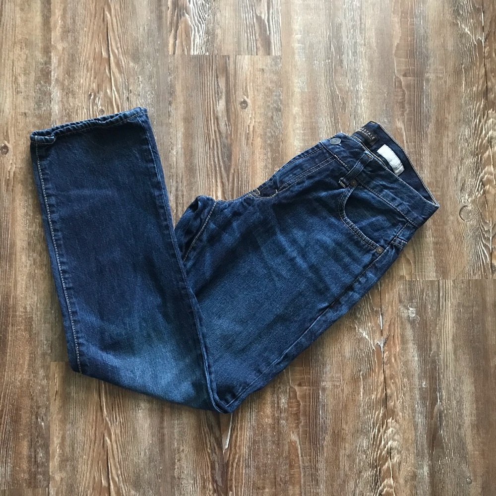 Aeropostale Dark Wash Straight Leg Mid Rise Jeans